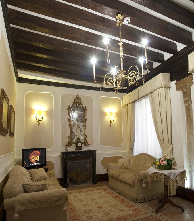 Appartamento Ca' Cavalli Venedik Oda fotoğraf